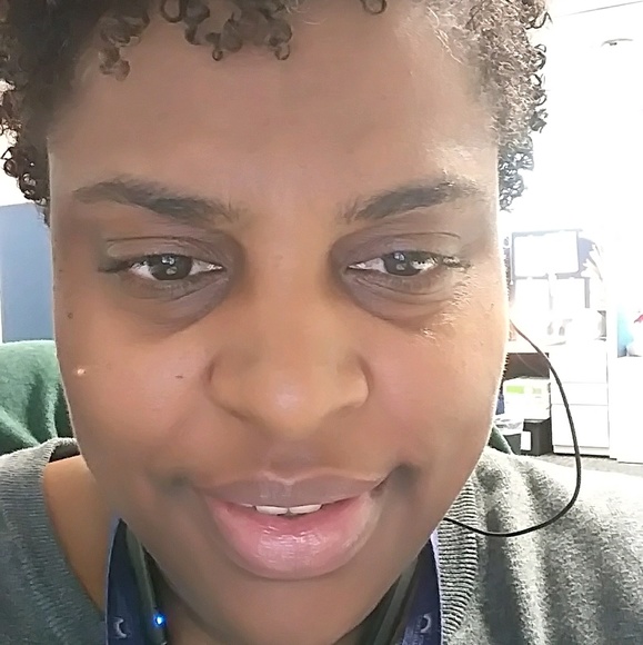 Profile Picture of Kristina Olier (@koko2411) on Poshmark