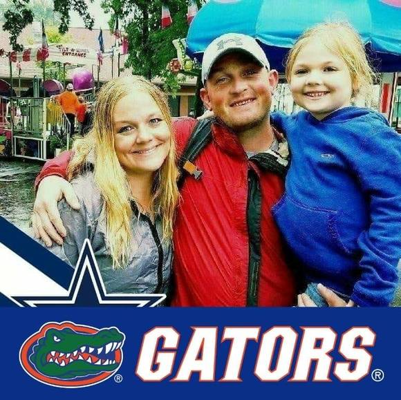 Profile Picture of Nathan Millard (@nmillard160) on Poshmark