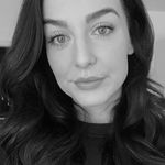 Profile Picture of Alena Schmick (@alenasch_) on Instagram