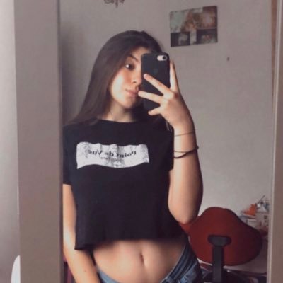 Profile Picture of Lorilongo (@Lorilongo4) on Twitter