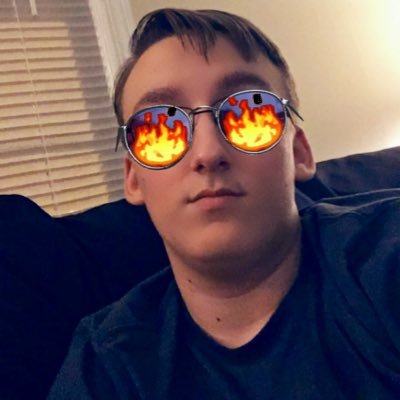 Profile Picture of Mitchell Caudle (@SIEGExCHARLIE) on Twitter