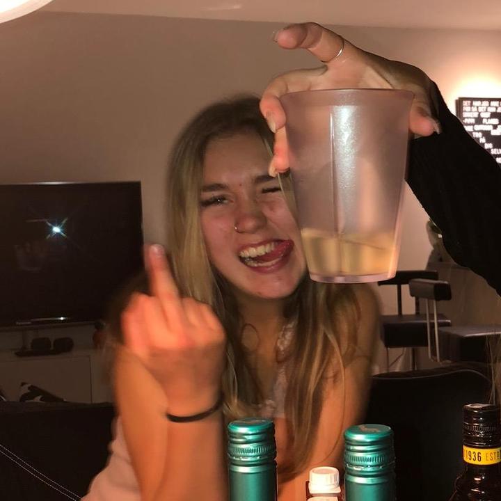 Profile Picture of Laura (@@lauraaepedersen) on Tiktok