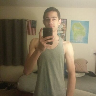 Profile Picture of Joshua Burrell (@Thirdpsam) on Twitter