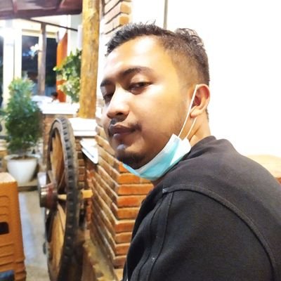 Profile Picture of Besok Upacara (@hermanhiller) on Twitter