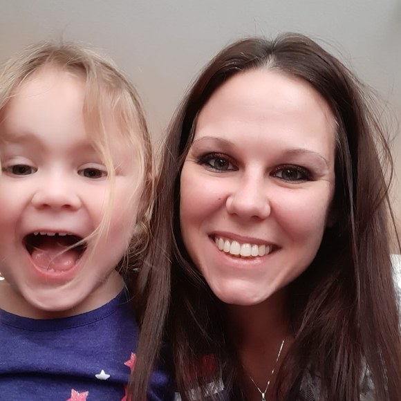 Profile Picture of Katie Maruska (@katiekat291) on Poshmark