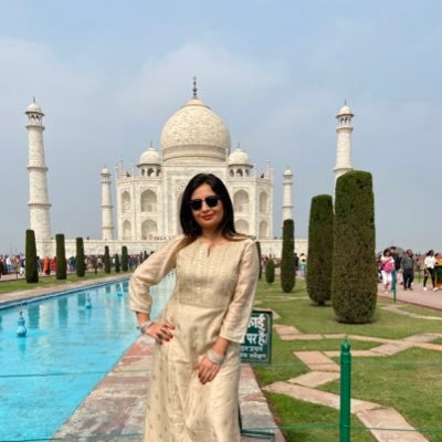 Profile Picture of Karen Lorena Molano (@lorenk0515) on Twitter