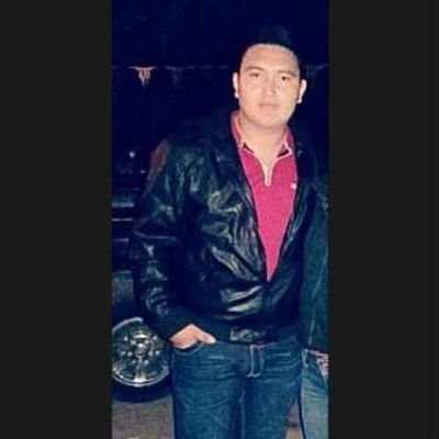 Profile Picture of Alejandro Urias (@AlejandroUria19) on Twitter