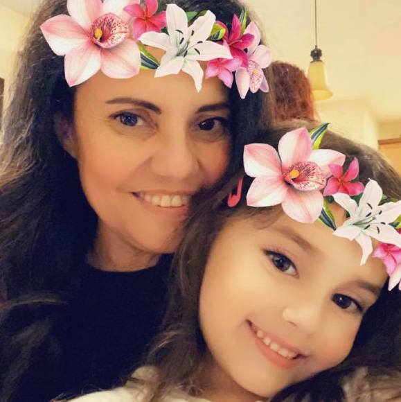 Silvia Haros hixon - Poshmark Profile Picture of Silvia Haros hixon (@shixon719) on Poshmark