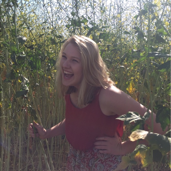 Profile Picture of Isabelle Cordill (@icordill) on Poshmark