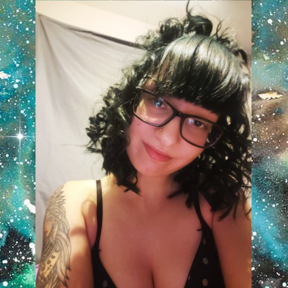 Profile Picture of Morgan Reid (@mmr098x) on Poshmark