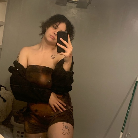 Profile Picture of Brianna Olshavsky (@bolshavsky) on Poshmark