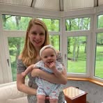 Profile Picture of Laura Berntsen (@laura.john.501) on Facebook