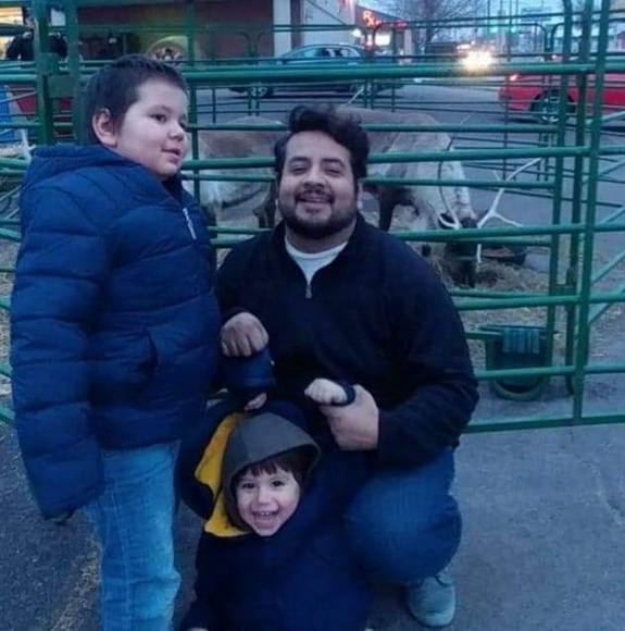 Profile Picture of Benjamin Duran (@bnjmnduran22) on Poshmark