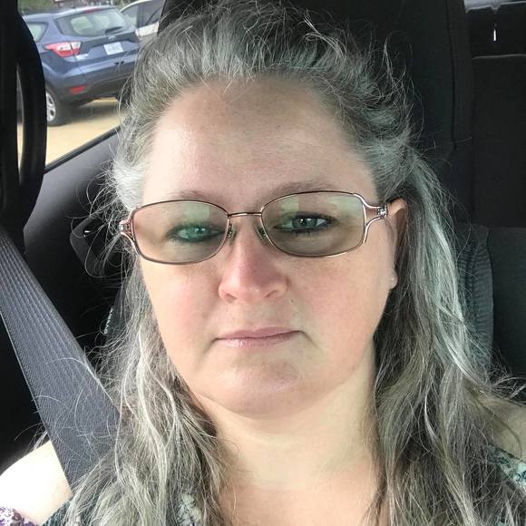 Profile Picture of Tambra Plunkett (@tambraplunkett) on Poshmark