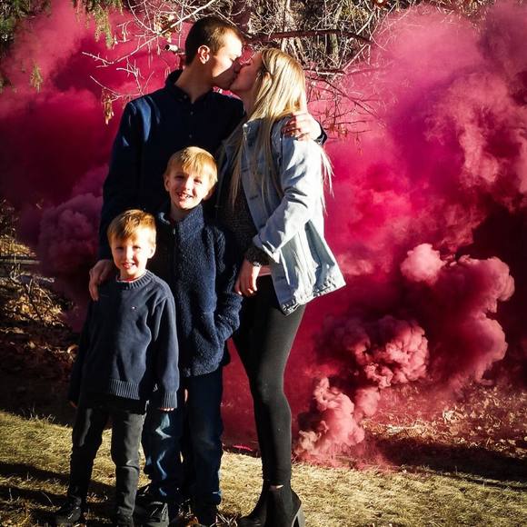 Danielle pryde Dusome - Poshmark Profile Picture of Danielle pryde Dusome (@ddusome) on Poshmark