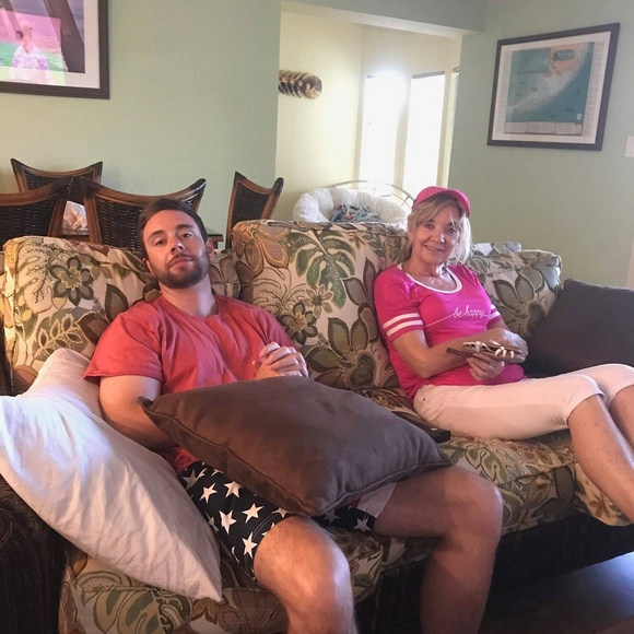 Profile Picture of Matt Vickers (@mjv07) on Poshmark