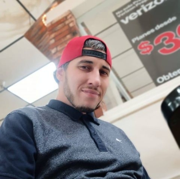 Profile Picture of Preston Russey (@prestonrussey) on Poshmark