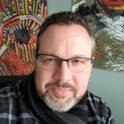 Profile Picture of Christopher Graves (@gravesc) on Twitter