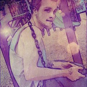 Profile Picture of Travis Swain (@swain690) on Twitter