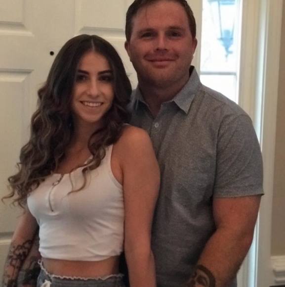 Profile Picture of Matt Gross (@matt_gross) on Poshmark