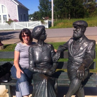 Profile Picture of Joyce Downer (@joycey_dee) on Twitter