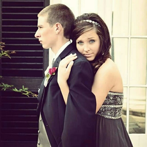 Profile Picture of Savannah Coleman (@savvvyc) on Poshmark