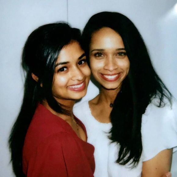 Profile Picture of Linda Meliani (@heylinny) on Poshmark