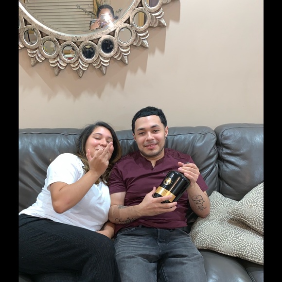 Profile Picture of Christopher Benites (@chrisxfine) on Poshmark