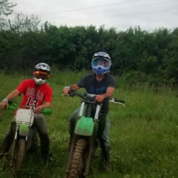 Profile Picture of James Daehler (@jimdaehler09) on Poshmark