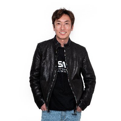 Profile Picture of Edward J. Yoon (@eddieyoon) on Twitter