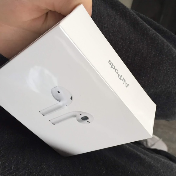 Airpods4life Gebauer - Poshmark Profile Picture of Airpods4life Gebauer (@bkgebauer2) on Poshmark