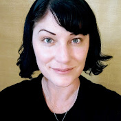 Profile Picture of Carolyn Barton (@Thezox89) on Youtube