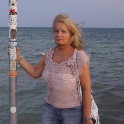 Profile Picture of Janet Blackburn (@55bettyboop) on Twitter