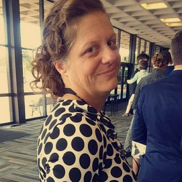 Profile Picture of Christin Hudnall (@christinhudnall) on Poshmark