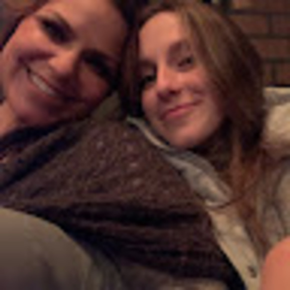 Profile Picture of Addison Coffey (@ascoffey06) on Poshmark