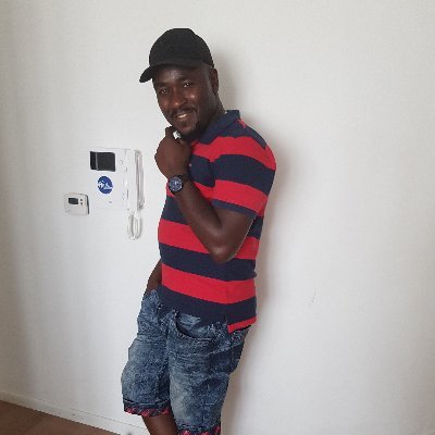 Profile Picture of MackLes (@MackLes15) on Twitter