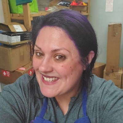 Profile Picture of Michelle Paulson (@Michell96412181) on Twitter