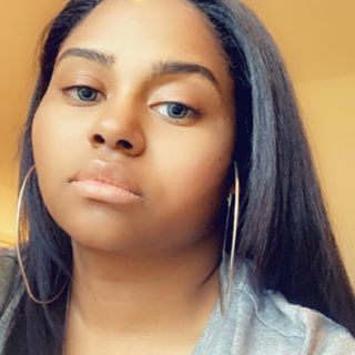 Profile Picture of Amber Leigh Moore (Æmmbe Li Mòr) (@aleigh173) on Facebook