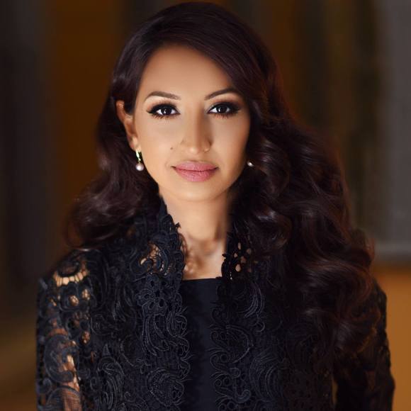 Profile Picture of Sapana Shah (@sapana1208) on Poshmark
