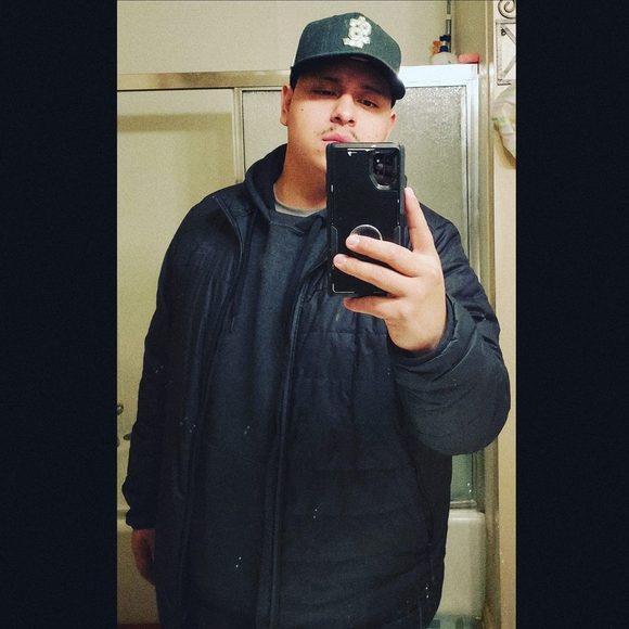 Profile Picture of Christian Mancilla (@cm213846abcdef) on Poshmark
