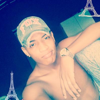 Profile Picture of Ariel Berrios (@arielsigueme) on Twitter