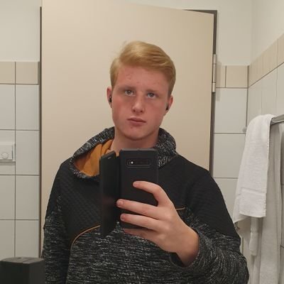 Profile Picture of Alex Hock (@hockalex93) on Twitter