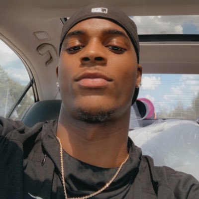 Profile Picture of Lincoln Smith🎈 (@thatboylink3) on Twitter