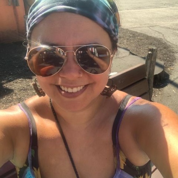 Heather Schofield kennett - Poshmark Profile Picture of Heather Schofield kennett (@waitin4eli) on Poshmark