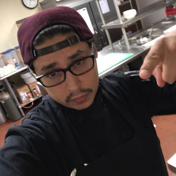 Profile Picture of James Guerra (@jimitymz) on Poshmark