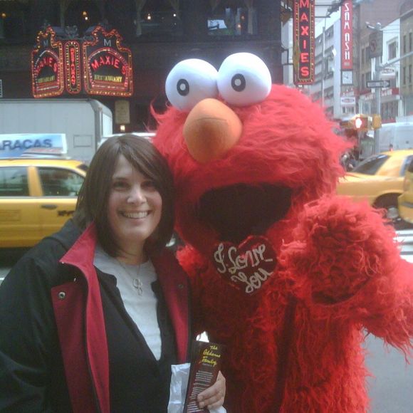 Profile Picture of Rachel Sollofe (@rachelsollofe) on Poshmark