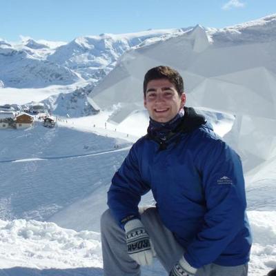 Profile Picture of Mike Perlmutter (@Mike_Perlmutter) on Twitter