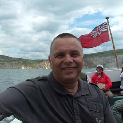 Profile Picture of Raymond Mackenzie (@RaymondMackenzi) on Twitter