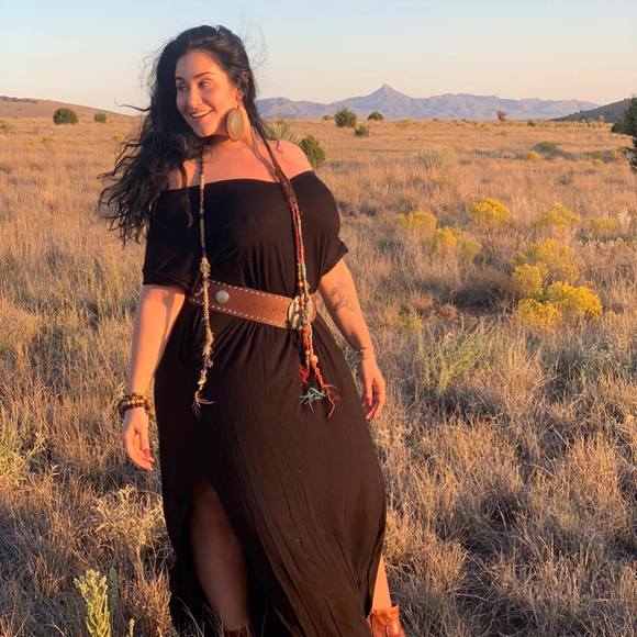 Profile Picture of Liz Hamsher (@lizhamsher) on Poshmark