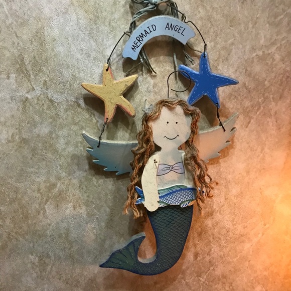 Profile Picture of Michele Hanks (@michele_hanks) on Poshmark